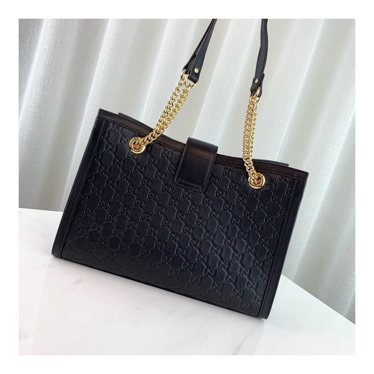 Gucci Padlock Gucci Signature Medium Shoulder Bag 479197 Gucci Padlock Gucci Signature Medium Shoulder Bag 479197