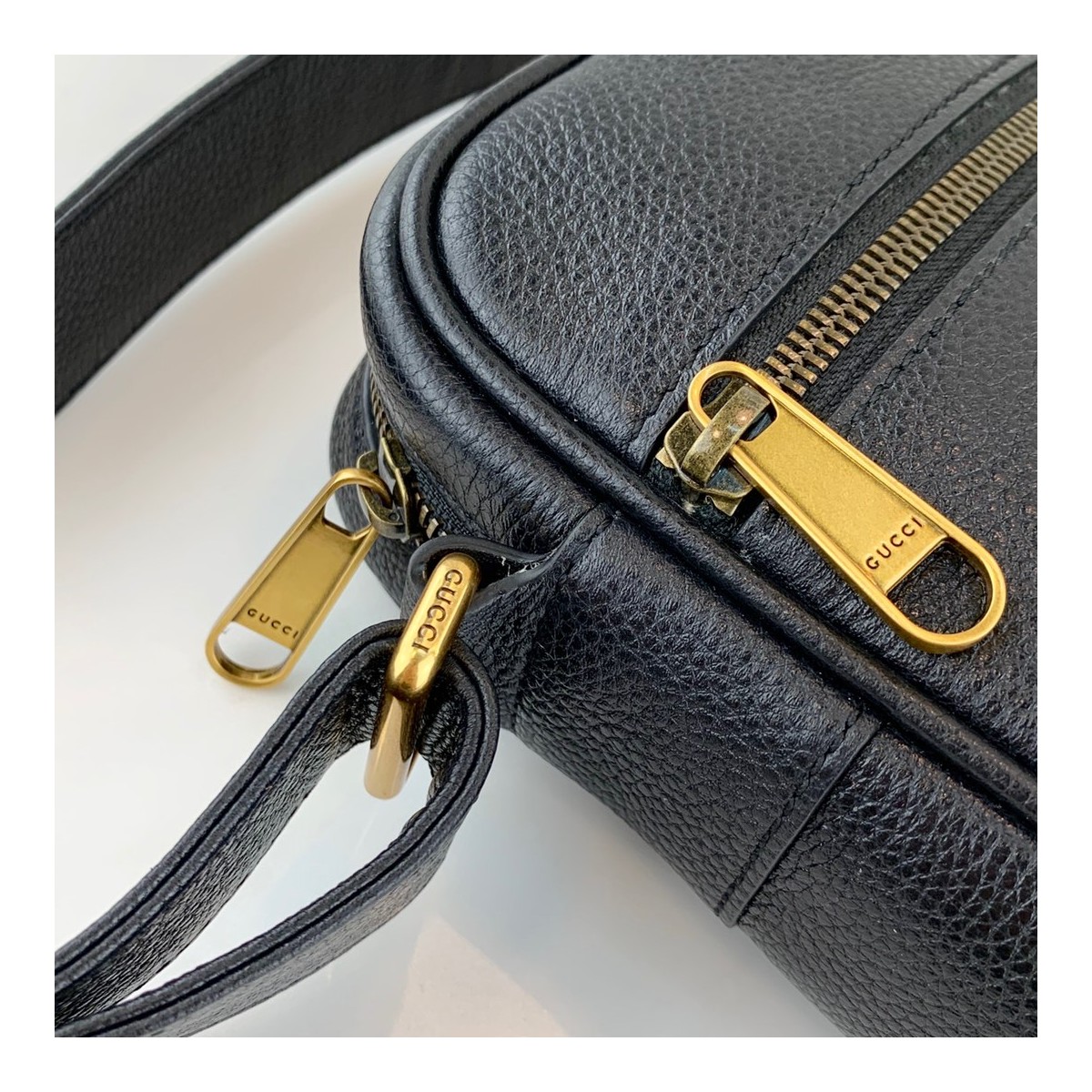 Gucci Print Leather Shoulder Bag 574803 Gucci Print Leather Shoulder Bag 574803