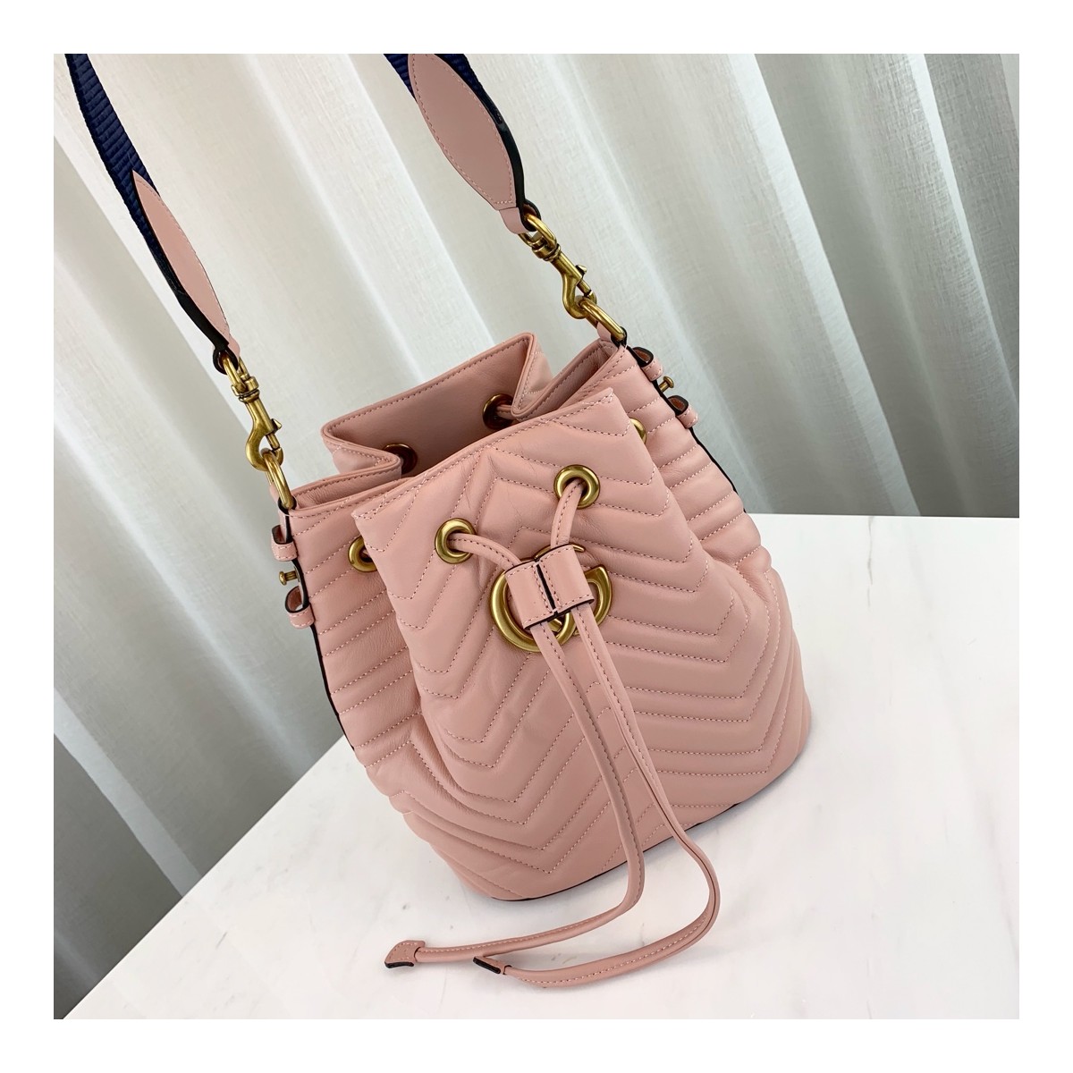 Gucci GG Marmont Quilted Leather Bucket Bag 476674 Gucci GG Marmont Quilted Leather Bucket Bag 476674