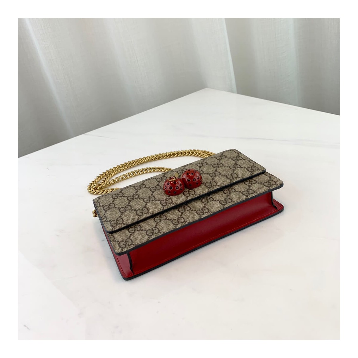 Gucci GG Supreme Mini Bag With Cherries MM 481290 Gucci GG Supreme Mini Bag With Cherries MM 481290