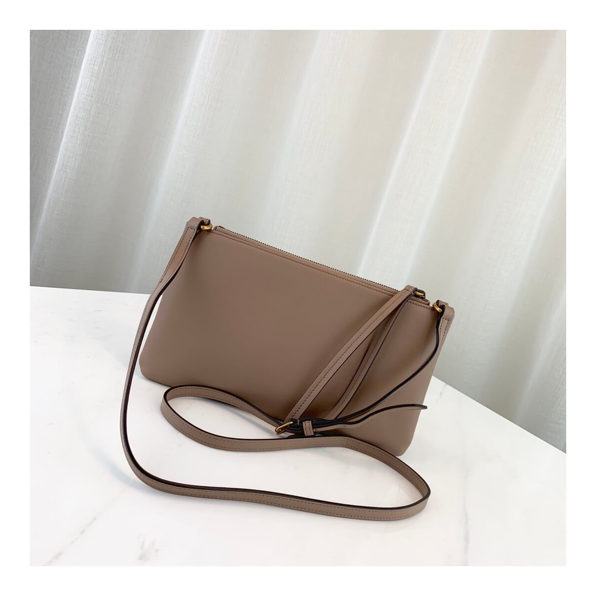 Gucci Marmont Matelasse Shoulder Bag 453878 Gucci Marmont Matelasse Shoulder Bag 453878