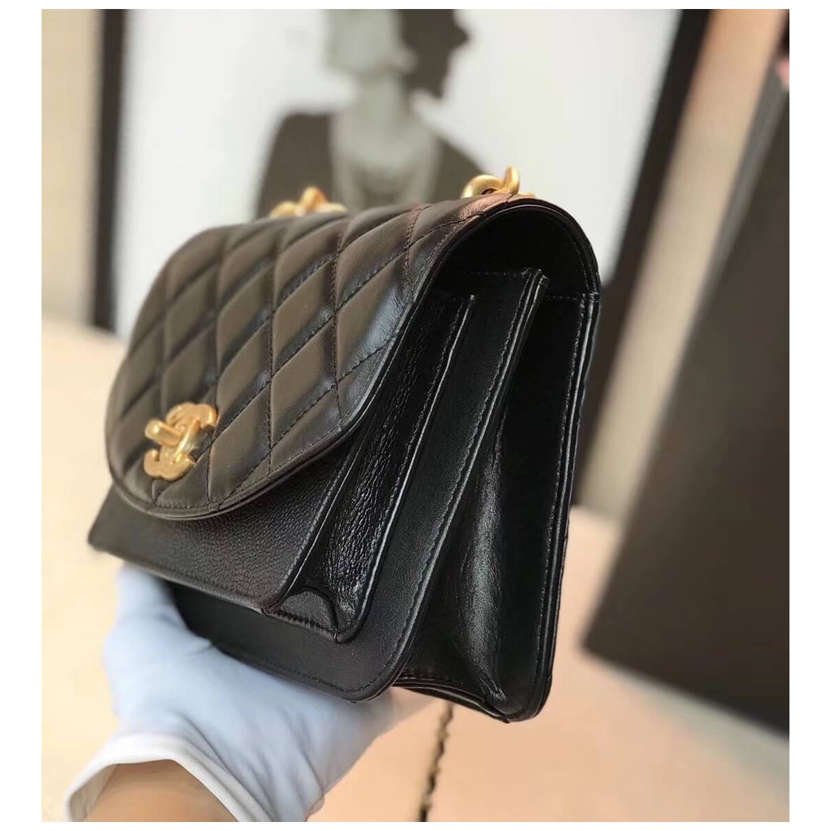 Chanel Small Flap Bag AS0784 Chanel Small Flap Bag AS0784