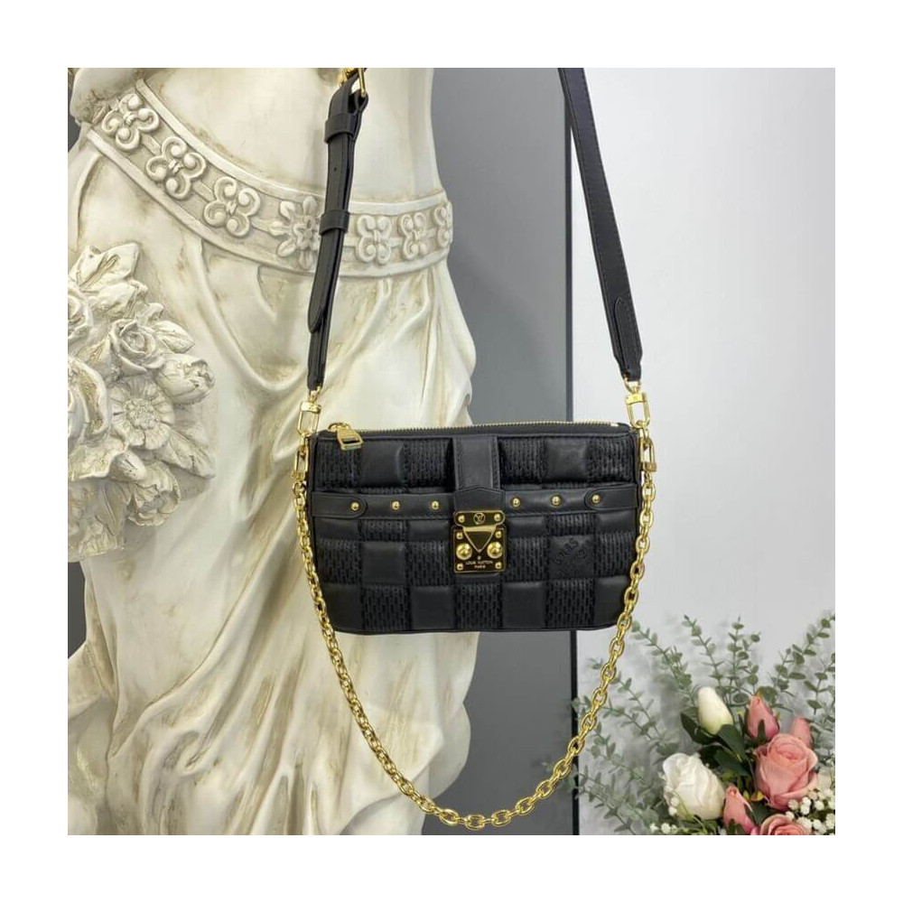 Louis Vuitton Pochette Troca M59046 M59048 M59049 Louis Vuitton Pochette Troca M59046 M59048 M59049