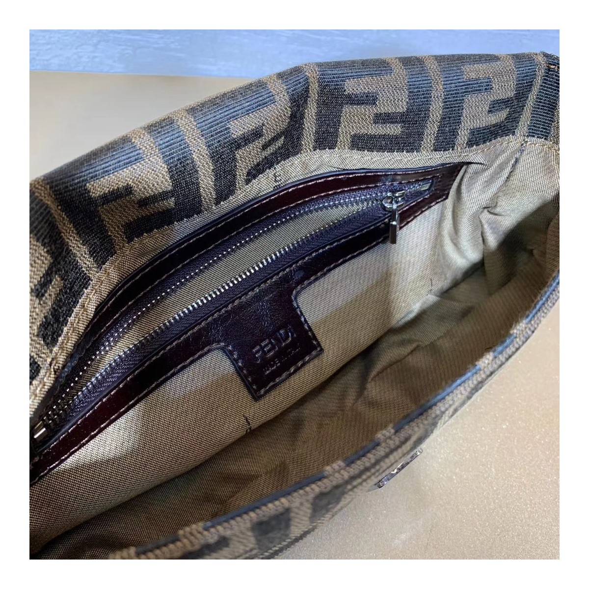 Fendi Vintage Zucca Pattern Mamma Baguette Shoulder Bag F01 Fendi Vintage Zucca Pattern Mamma Baguette Shoulder Bag F01