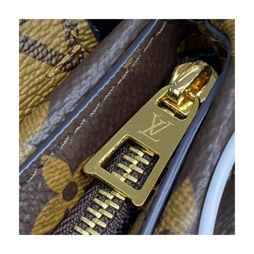 Louis Vuitton LV3 Pouch M45412 Louis Vuitton LV3 Pouch M45412