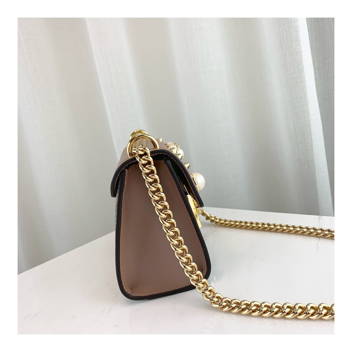 Gucci Padlock Studded GG Supreme Shoulder Bag 432182 Gucci Padlock Studded GG Supreme Shoulder Bag 432182