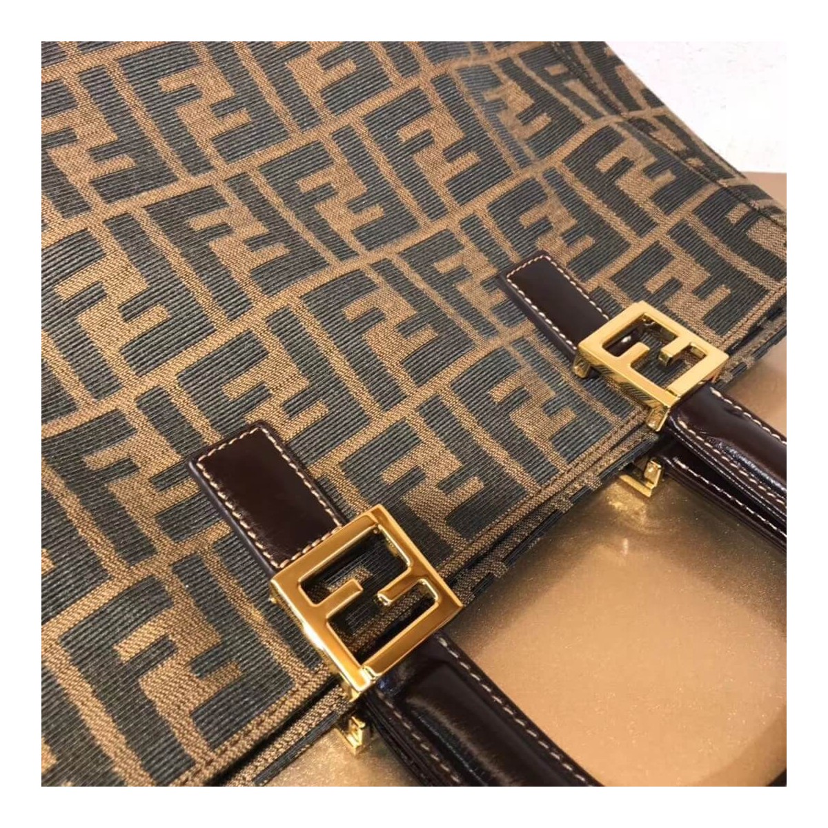 Fendi Vintage Mamma Baguette Zucca Tote F03 Fendi Vintage Mamma Baguette Zucca Tote F03