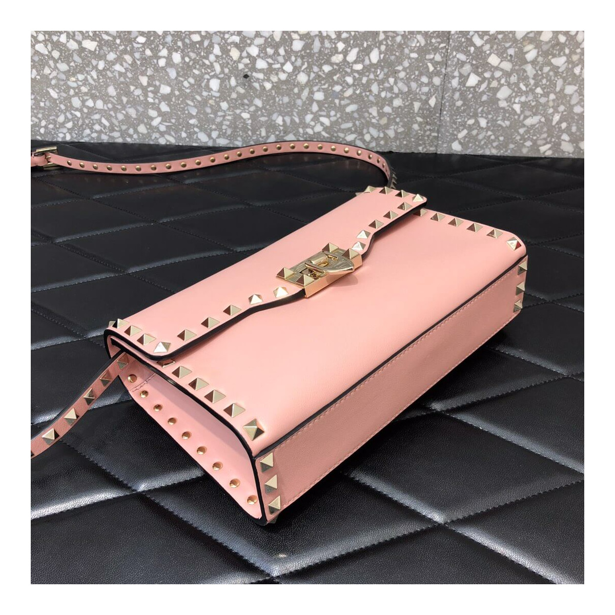 Valentino Garavani Rockstud Calfskin Crossbody Bag 0181 Valentino Garavani Rockstud Calfskin Crossbody Bag 0181