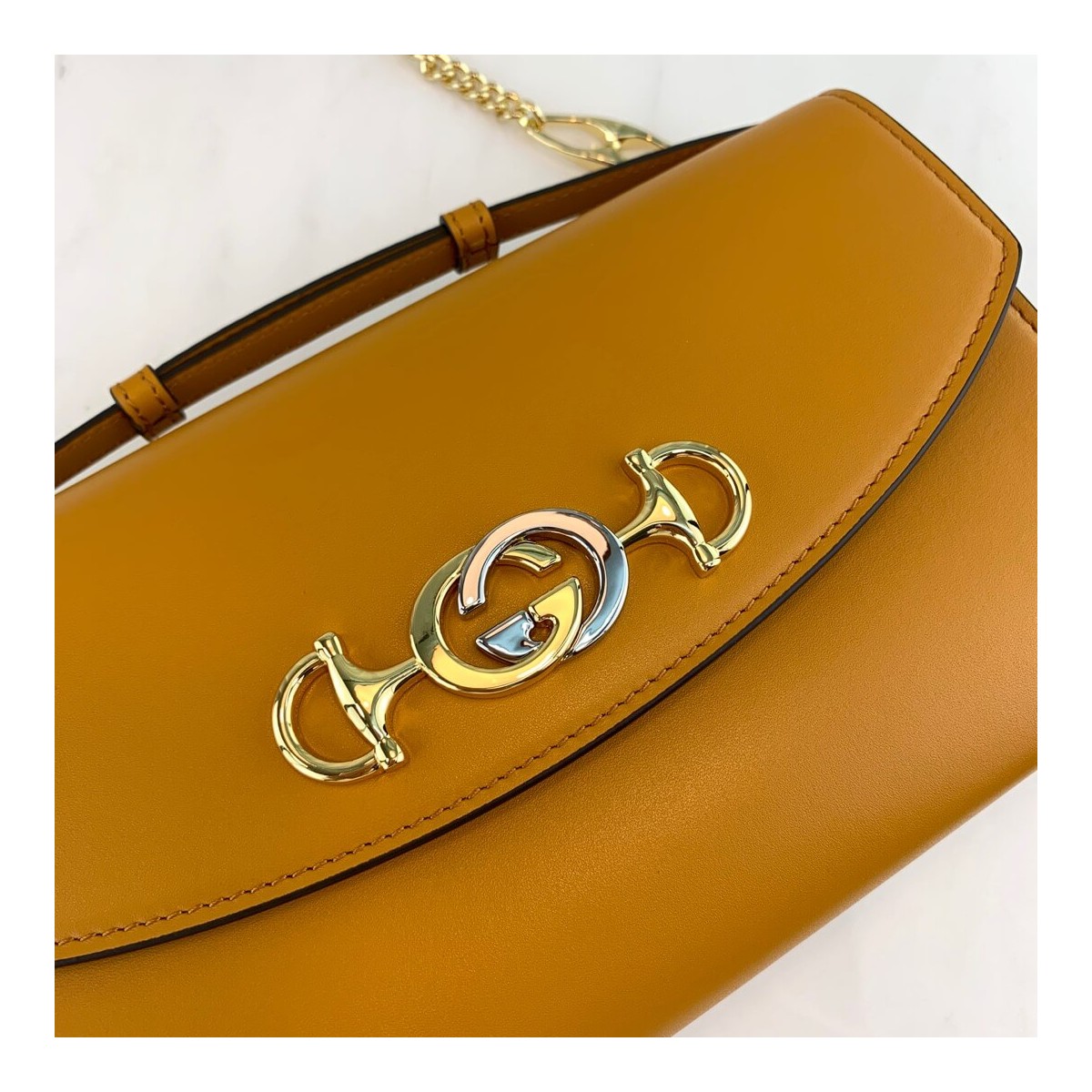 Gucci Zumi Smooth Leather Small Shoulder Bag 572375 Gucci Zumi Smooth Leather Small Shoulder Bag 572375