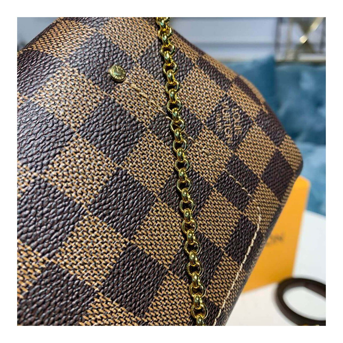 Louis Vuitton Damier Ebene Canvas Favorite PM N41276 Louis Vuitton Damier Ebene Canvas Favorite PM N41276