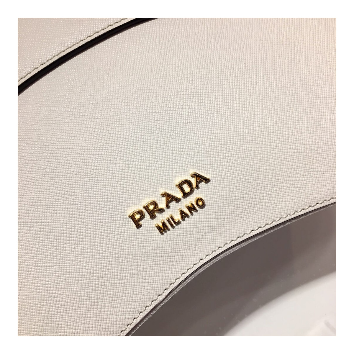 Prada Saffiano Leather Medium Sidonie Bag 1BN005 Prada Saffiano Leather Medium Sidonie Bag 1BN005