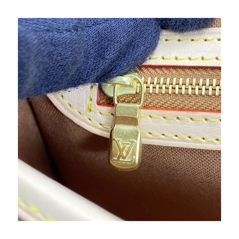 Louis Vuitton Monogram Sologne Shoulder Bag M42250 Louis Vuitton Monogram Sologne Shoulder Bag M42250