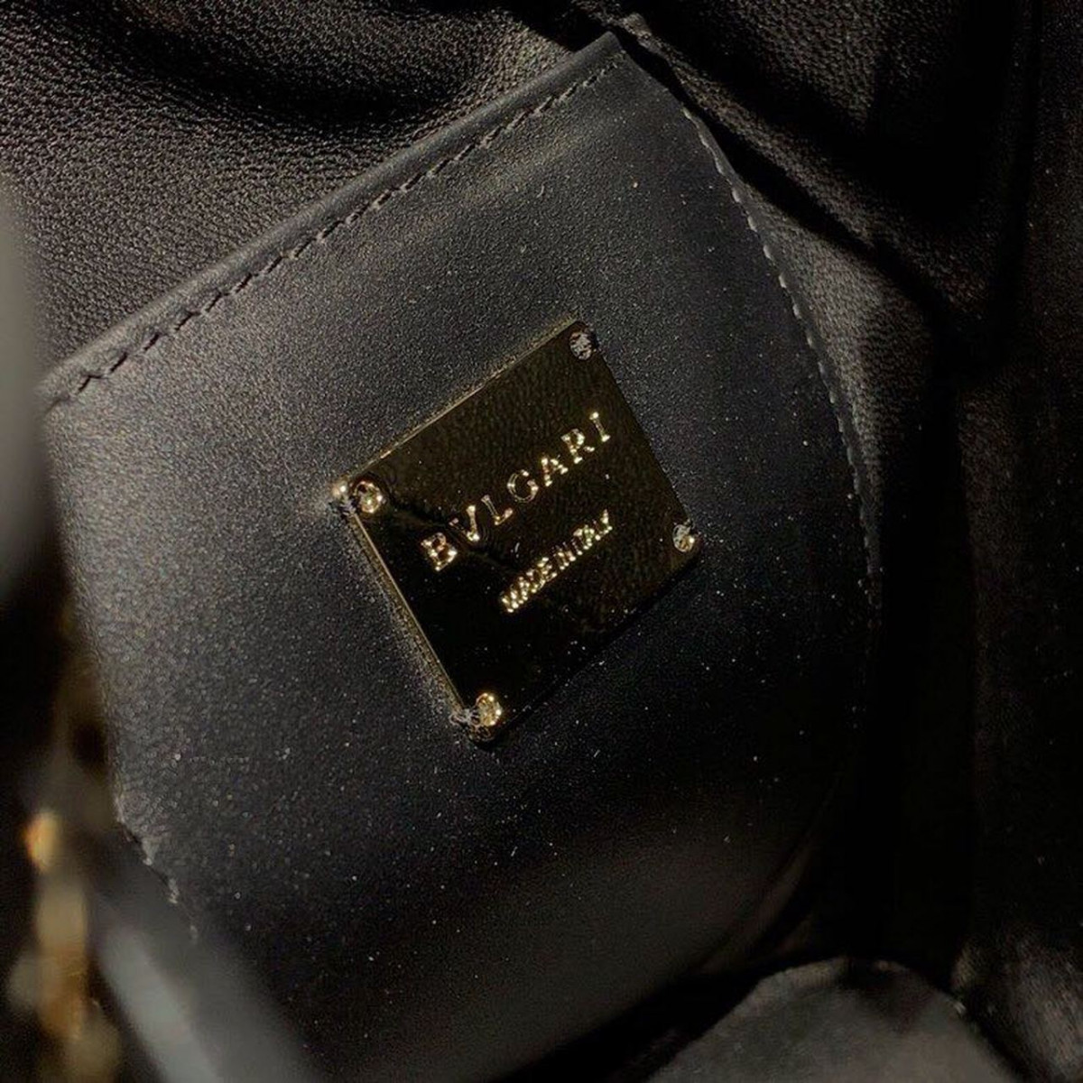 Bvlgari Serpenti Forever Bucket Bag 20cm 288760 Bvlgari Serpenti Forever Bucket Bag 20cm 288760