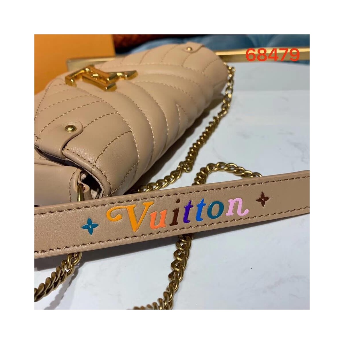 Louis Vuitton New Wave Chain Pochette M63956 M68479 Louis Vuitton New Wave Chain Pochette M63956 M68479