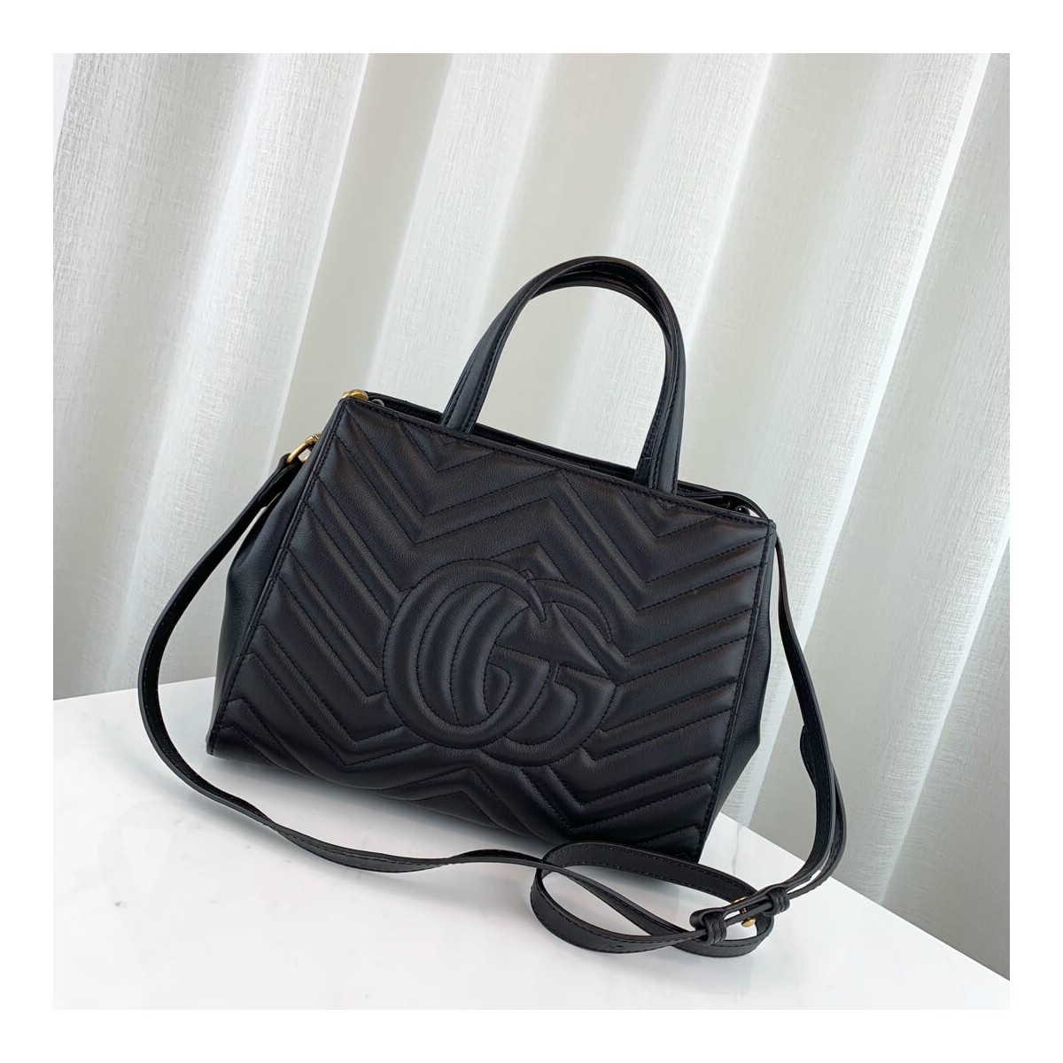 Gucci GG Marmont Small Matelasse Top Handle Bag 448054 Gucci GG Marmont Small Matelasse Top Handle Bag 448054