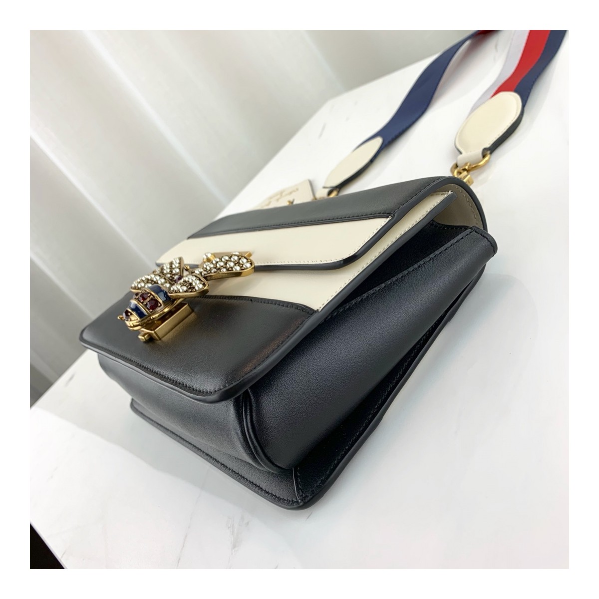 Gucci Queen Margaret Shoulder Bag 476542 Black/White Gucci Queen Margaret Shoulder Bag 476542 Black/White