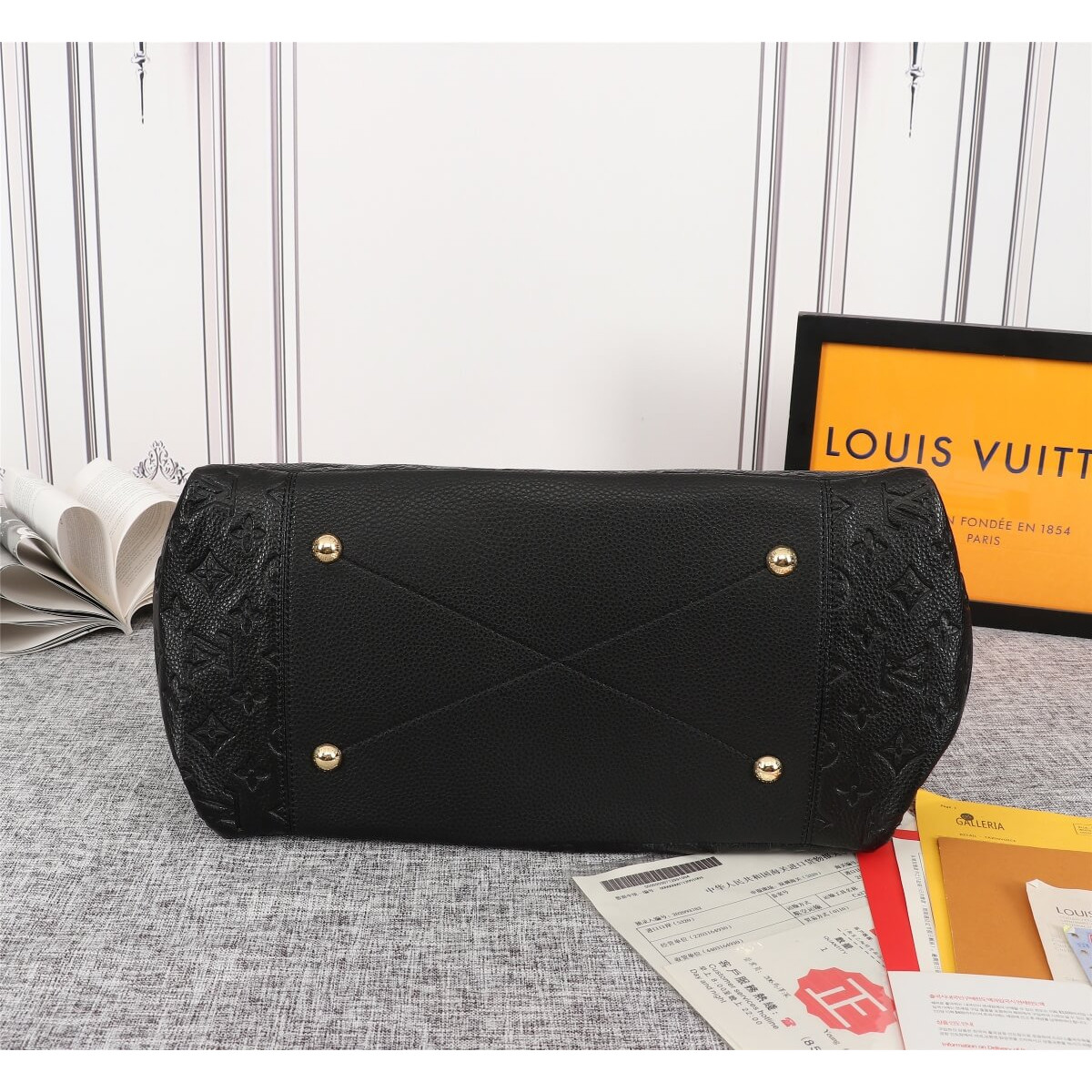Louis Vuitton Artsy MM M41066 M43237 M43876 M44456 Louis Vuitton Artsy MM M41066 M43237 M43876 M44456