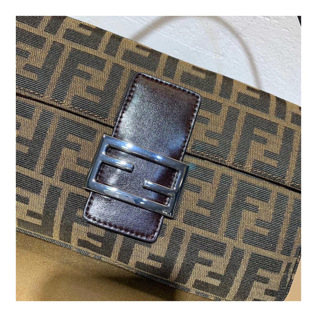 Fendi Vintage Zucca Pattern Mamma Baguette Shoulder Bag F01 Fendi Vintage Zucca Pattern Mamma Baguette Shoulder Bag F01