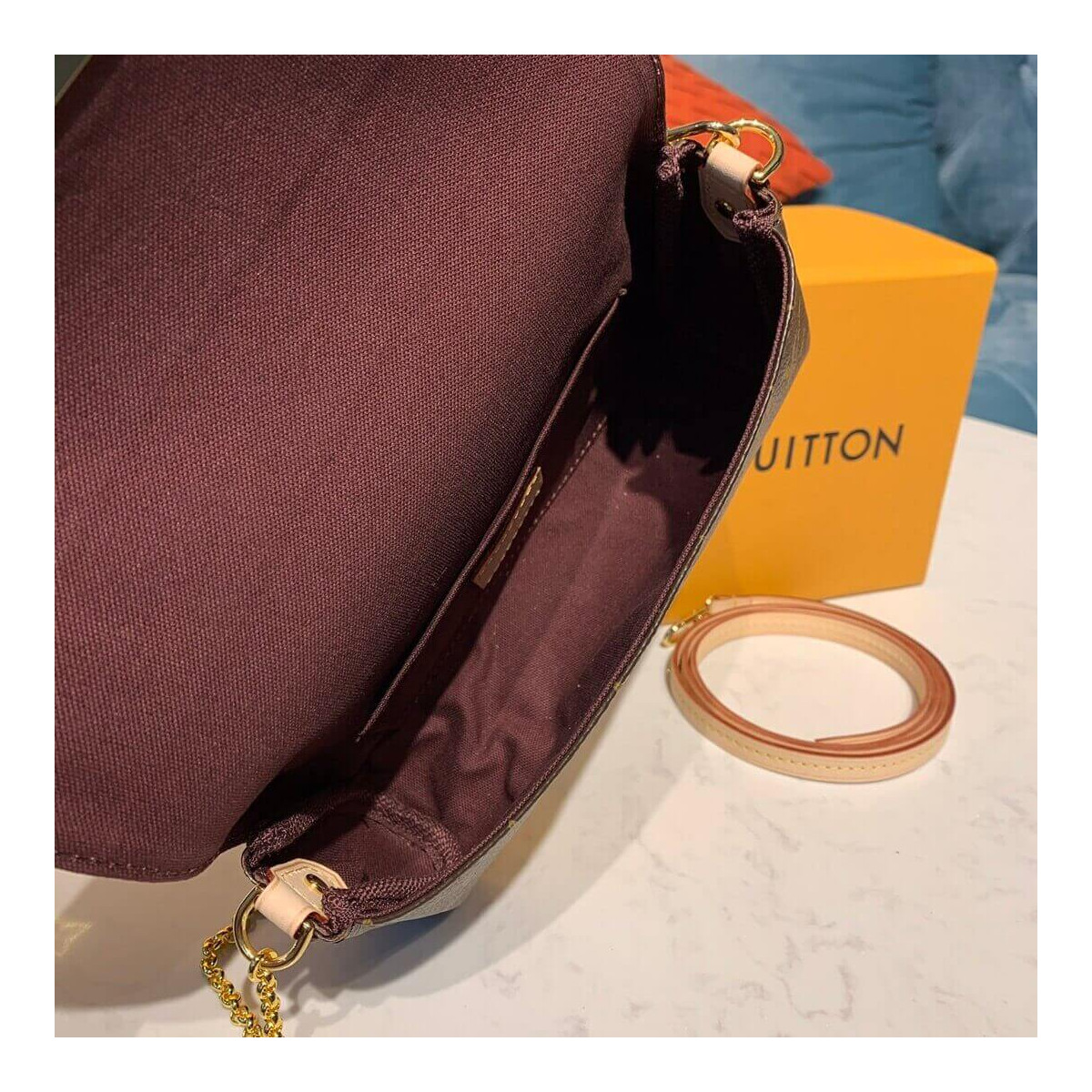 Louis Vuitton Monogram Canvas Favorite PM M40717 Louis Vuitton Monogram Canvas Favorite PM M40717