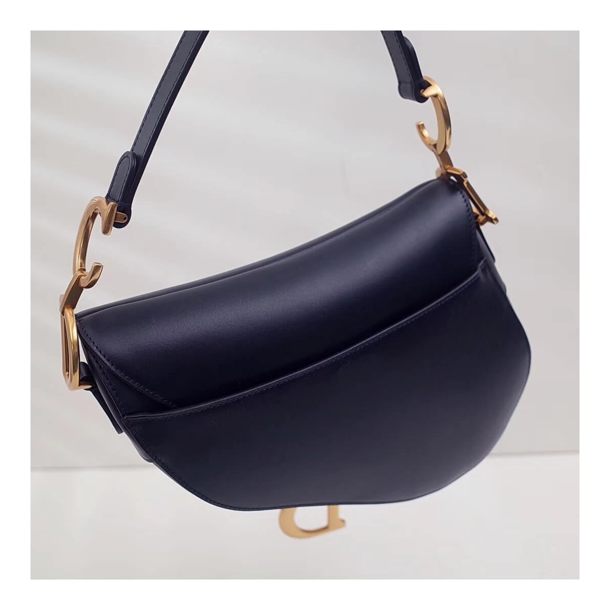 Christian Dior Smooth Calfskin Saddle Bag M0446 Christian Dior Smooth Calfskin Saddle Bag M0446