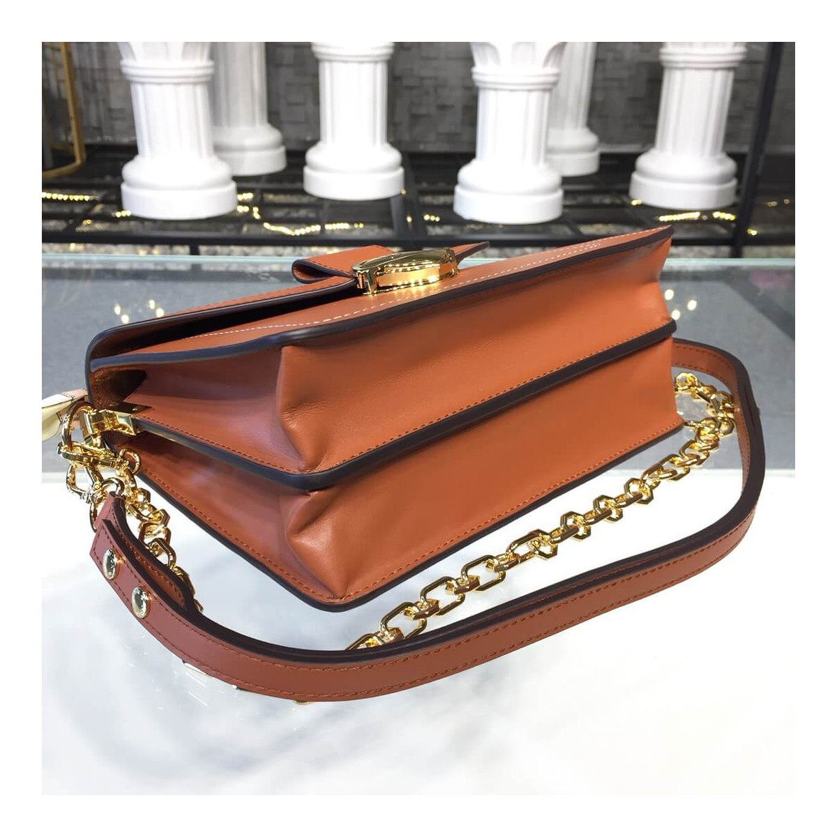 Louis Vuitton Monogram Reverse Canvas Dauphine M43565 Louis Vuitton Monogram Reverse Canvas Dauphine M43565