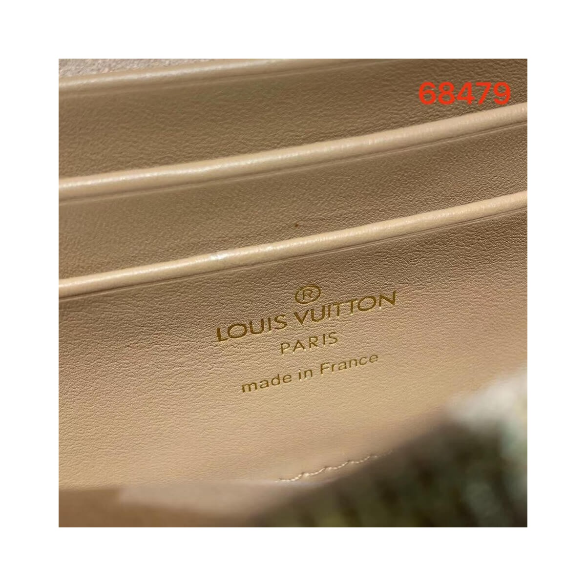 Louis Vuitton New Wave Chain Pochette M63956 M68479 Louis Vuitton New Wave Chain Pochette M63956 M68479