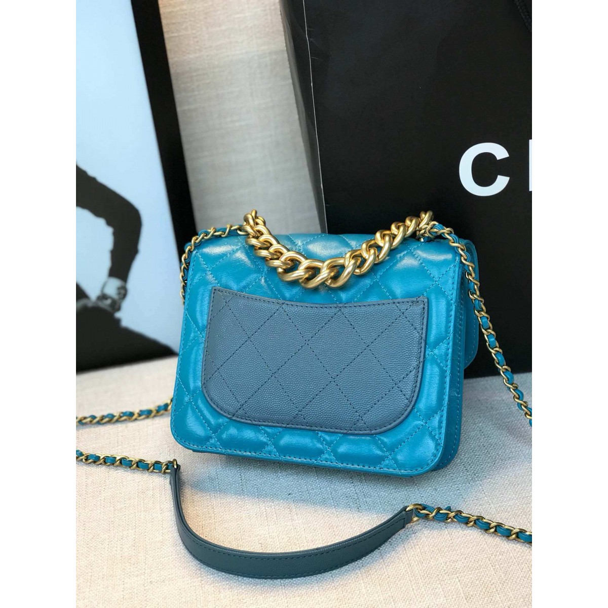 Chanel Small Flap Bag AS0784 Chanel Small Flap Bag AS0784