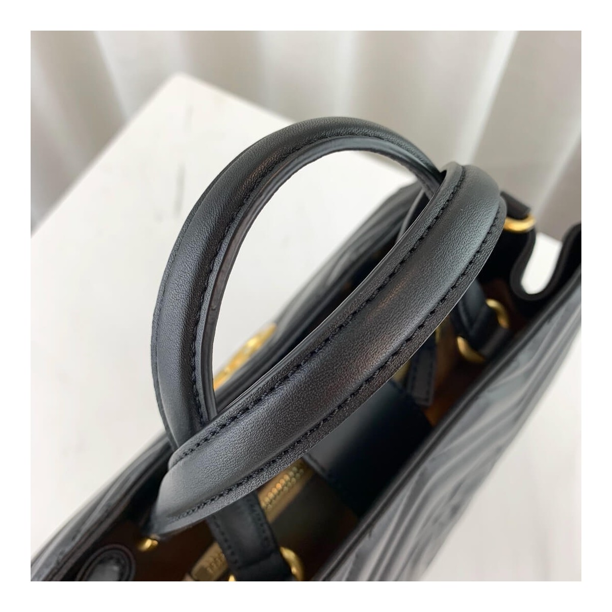 Gucci GG Marmont Small Matelasse Top Handle Bag 448054 Gucci GG Marmont Small Matelasse Top Handle Bag 448054