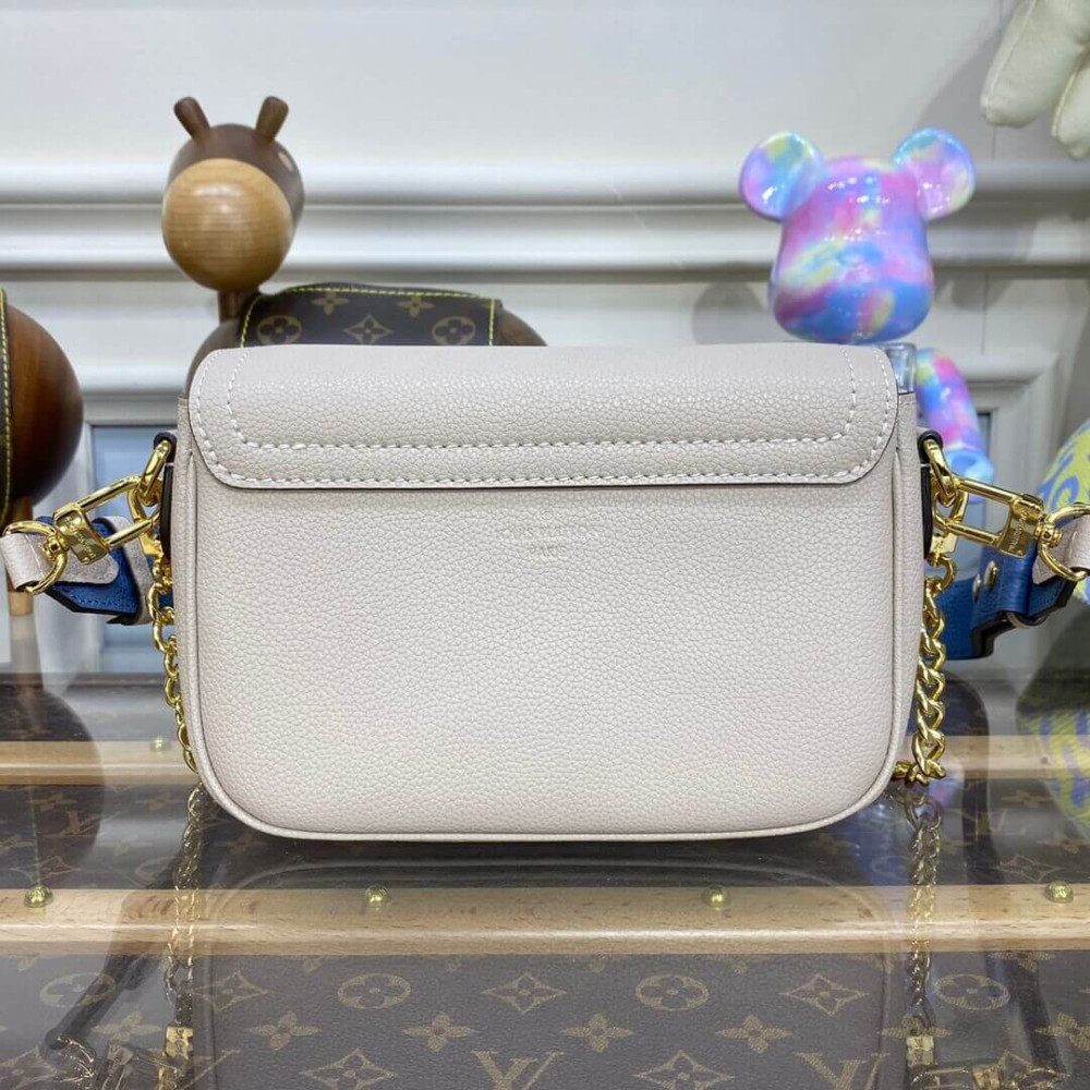 Louis Vuitton Lockme Tender M58554 M58555 M58557 Louis Vuitton Lockme Tender M58554 M58555 M58557