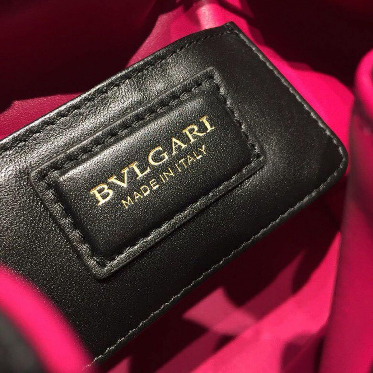 Bvlgari Serpenti Forever Bucket Bag 20cm 288760 Bvlgari Serpenti Forever Bucket Bag 20cm 288760