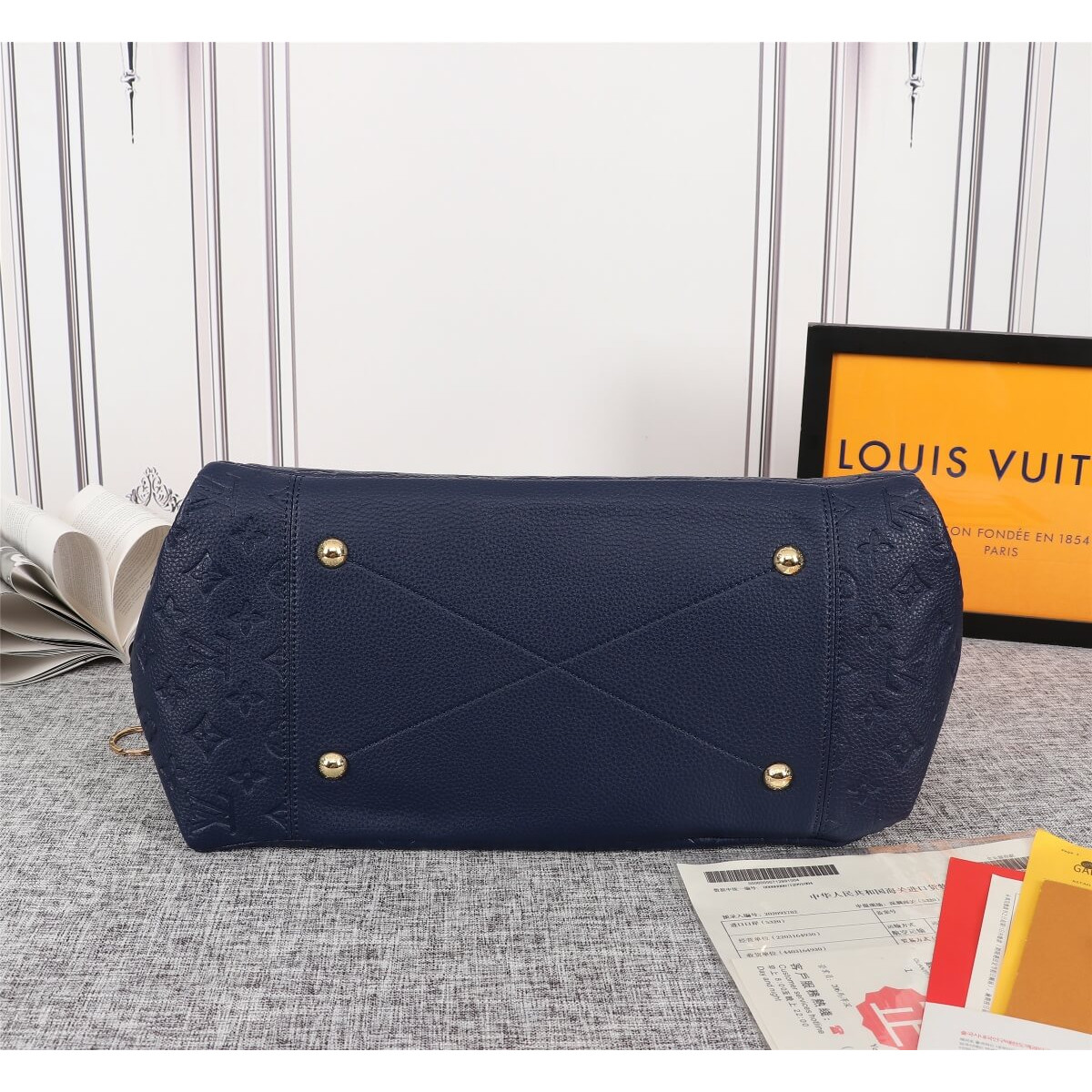 Louis Vuitton Artsy MM M41066 M43237 M43876 M44456 Louis Vuitton Artsy MM M41066 M43237 M43876 M44456