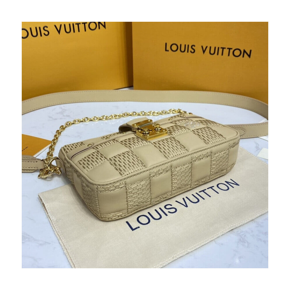 Louis Vuitton Pochette Troca M59046 M59048 M59049 Louis Vuitton Pochette Troca M59046 M59048 M59049