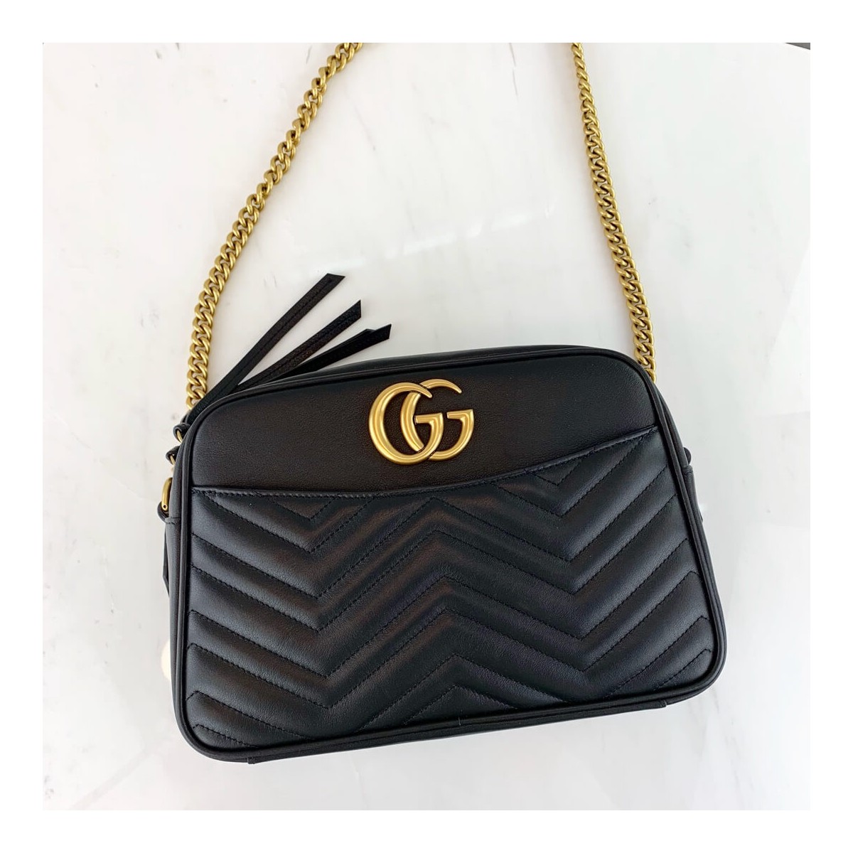 Gucci GG Marmont Medium Matelasse Shoulder Bag 443499 Gucci GG Marmont Medium Matelasse Shoulder Bag 443499