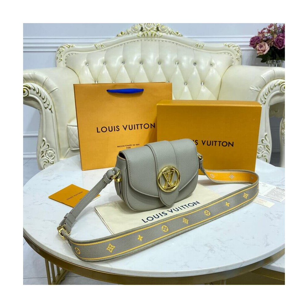 Louis Vuitton LV Pont 9 Soft PM M58728 Louis Vuitton LV Pont 9 Soft PM M58728