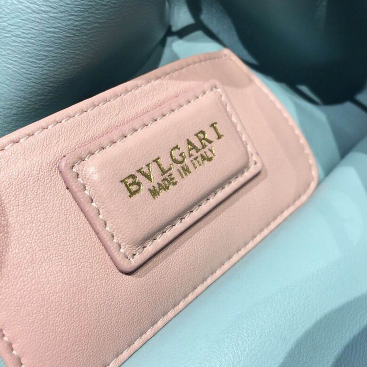 Bvlgari Serpenti Forever Bucket Bag 20cm 288760 Bvlgari Serpenti Forever Bucket Bag 20cm 288760