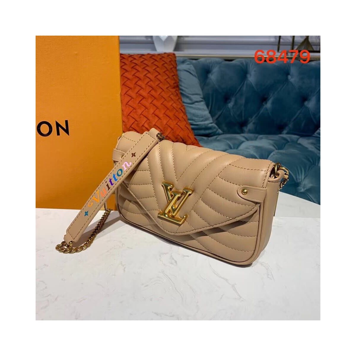 Louis Vuitton New Wave Chain Pochette M63956 M68479 Louis Vuitton New Wave Chain Pochette M63956 M68479