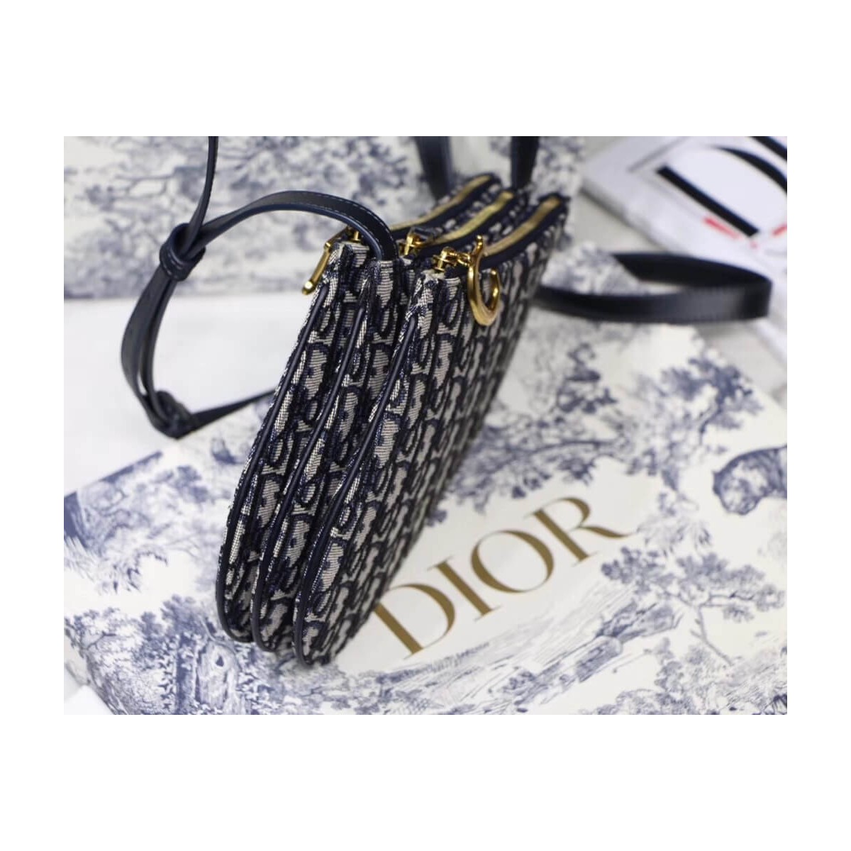 Christian Dior Saddle Oblique Clutch S5642 Christian Dior Saddle Oblique Clutch S5642