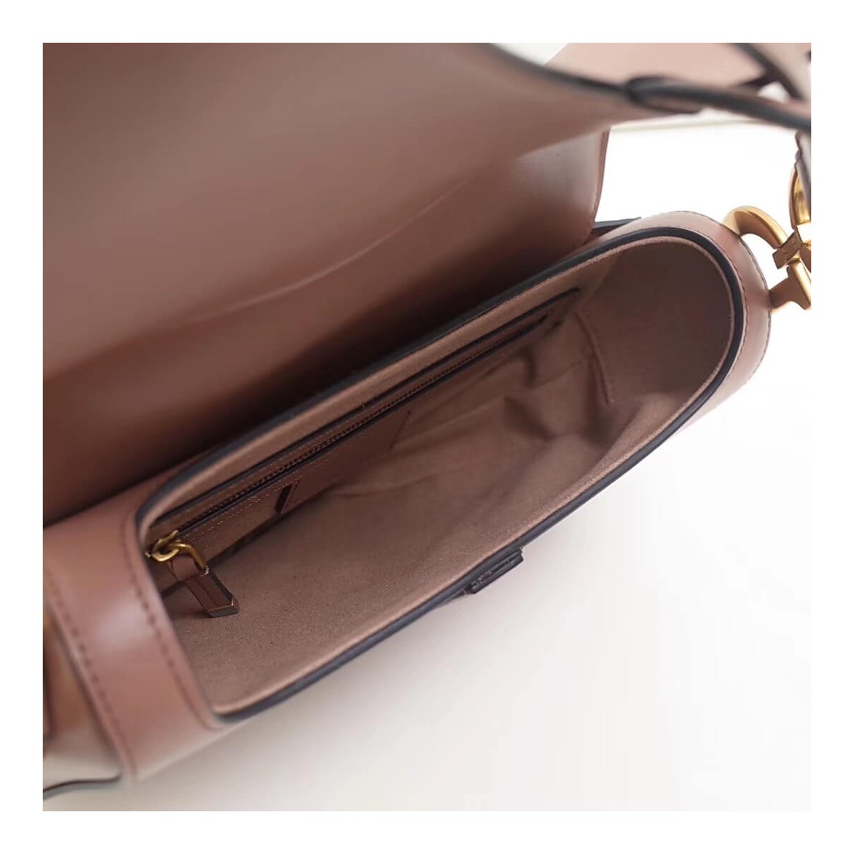 Christian Dior Smooth Calfskin Saddle Bag M0446 Christian Dior Smooth Calfskin Saddle Bag M0446
